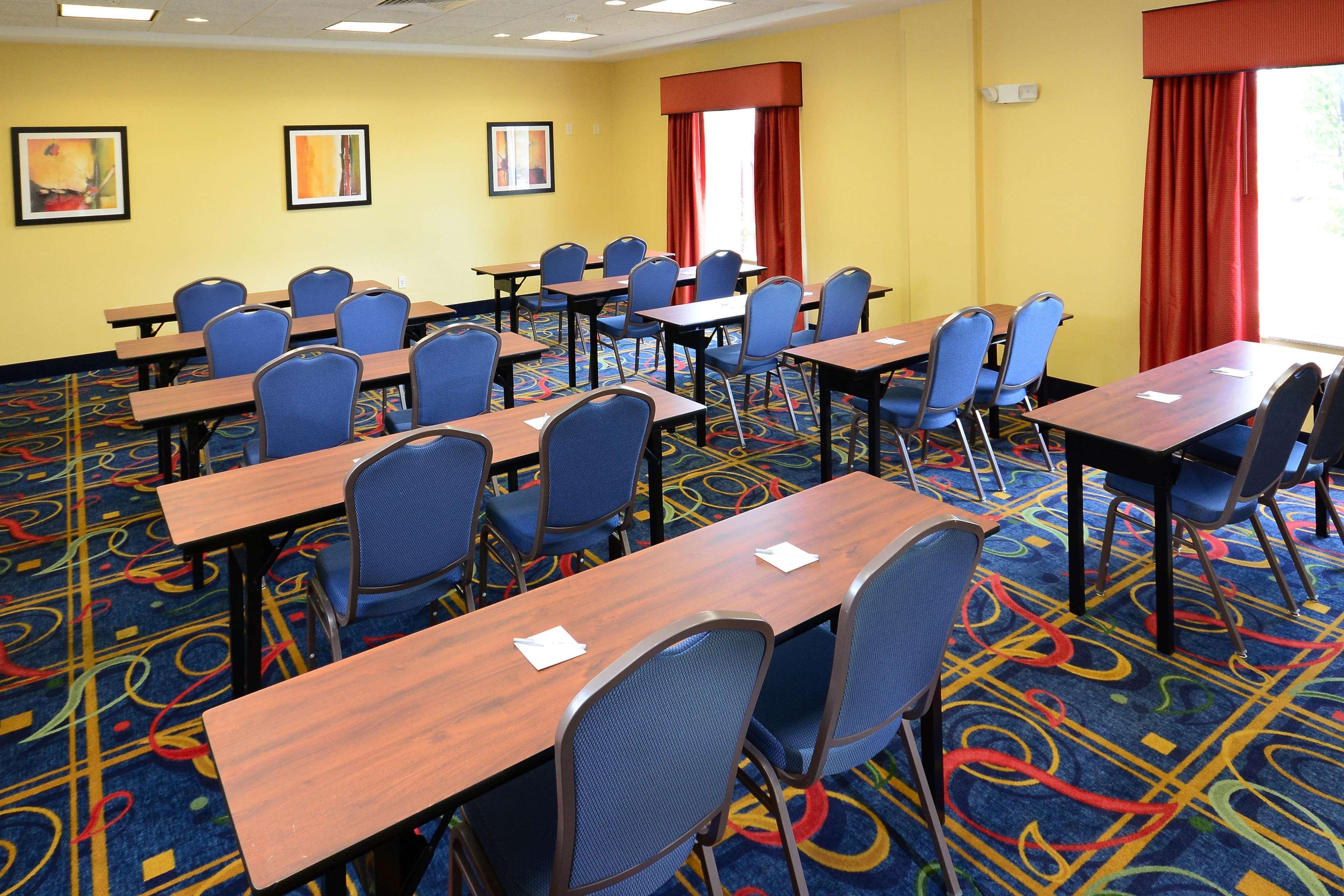 Hampton Inn & Suites Huntersville Exterior foto
