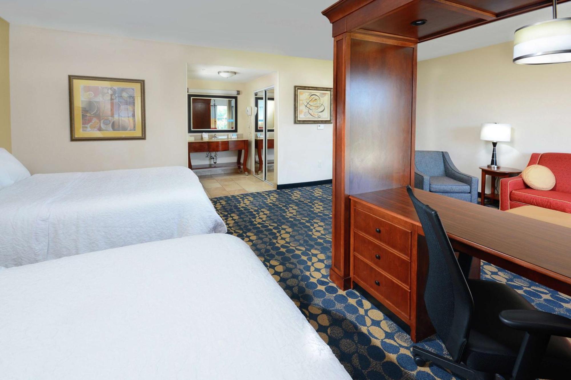 Hampton Inn & Suites Huntersville Exterior foto