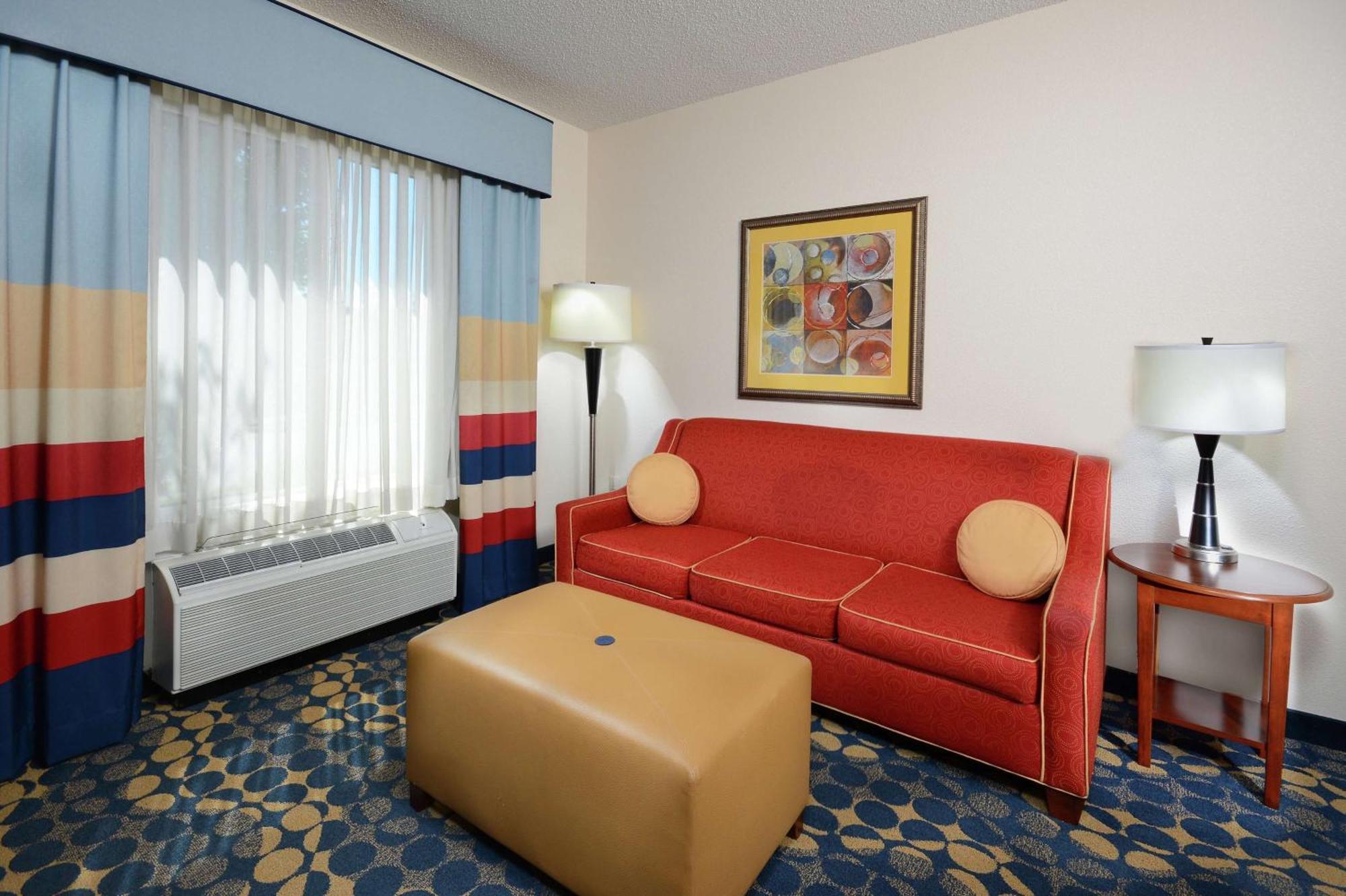 Hampton Inn & Suites Huntersville Exterior foto